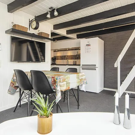 Сasa de vacaciones 4 Star In Hemmet